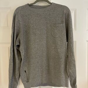 Vuori Gray Long Sleeve Pocket Sweatshirt L